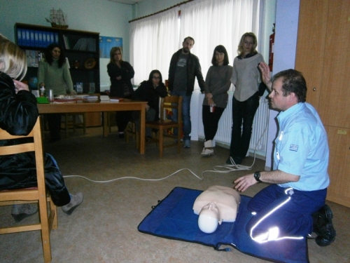 Εκπαίδευση σε θέματα πρώτων βοηθειών και ΚΑΡΠΑ